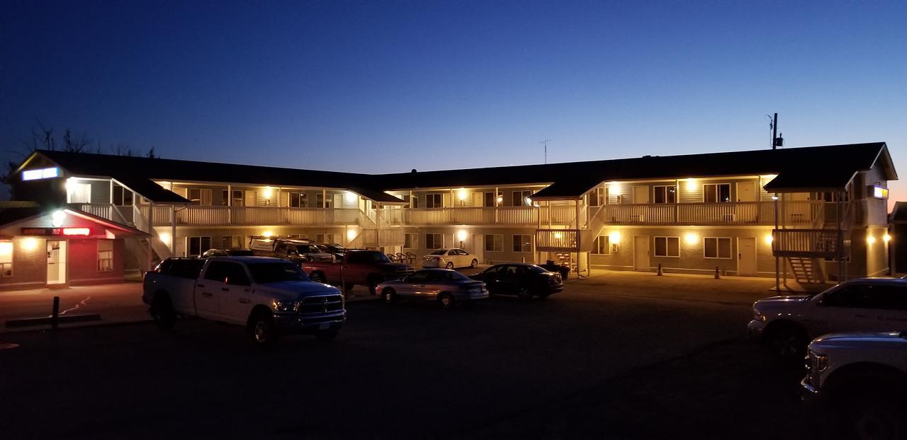 Twilight Country Motel Boyle 외부 사진