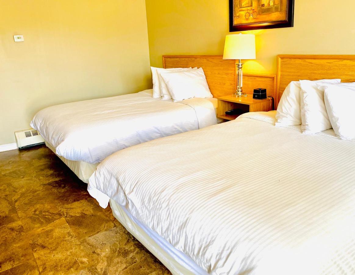 Twilight Country Motel Boyle 외부 사진